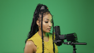 Shenseea Delivers Surprise "Locked Up" Freestyle