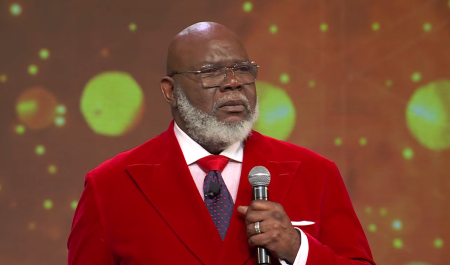 Bishop T.D. Jakes Blasts Online Rumors About Him as 'Lies'