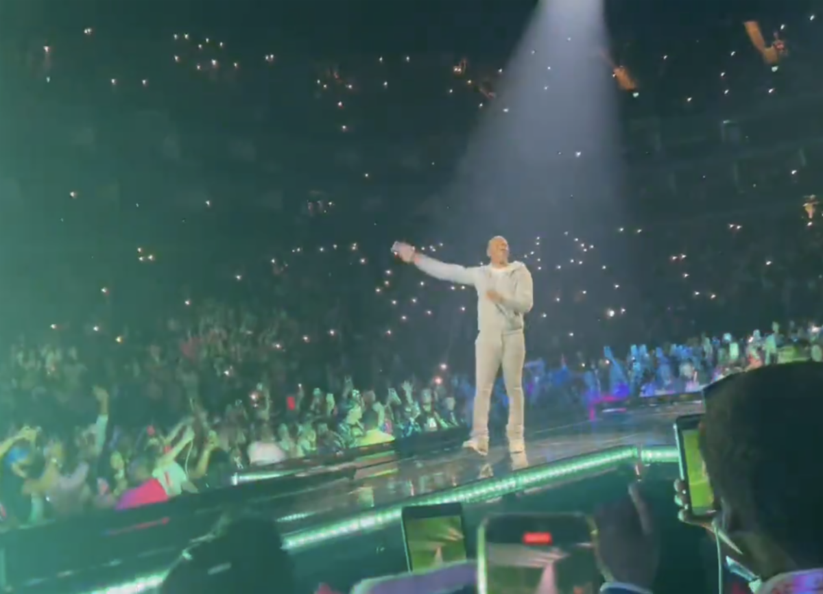 Giggs Joins Nicki Minaj on Stage at The O2 Arena for 'Pink Friday 2 World Tour'